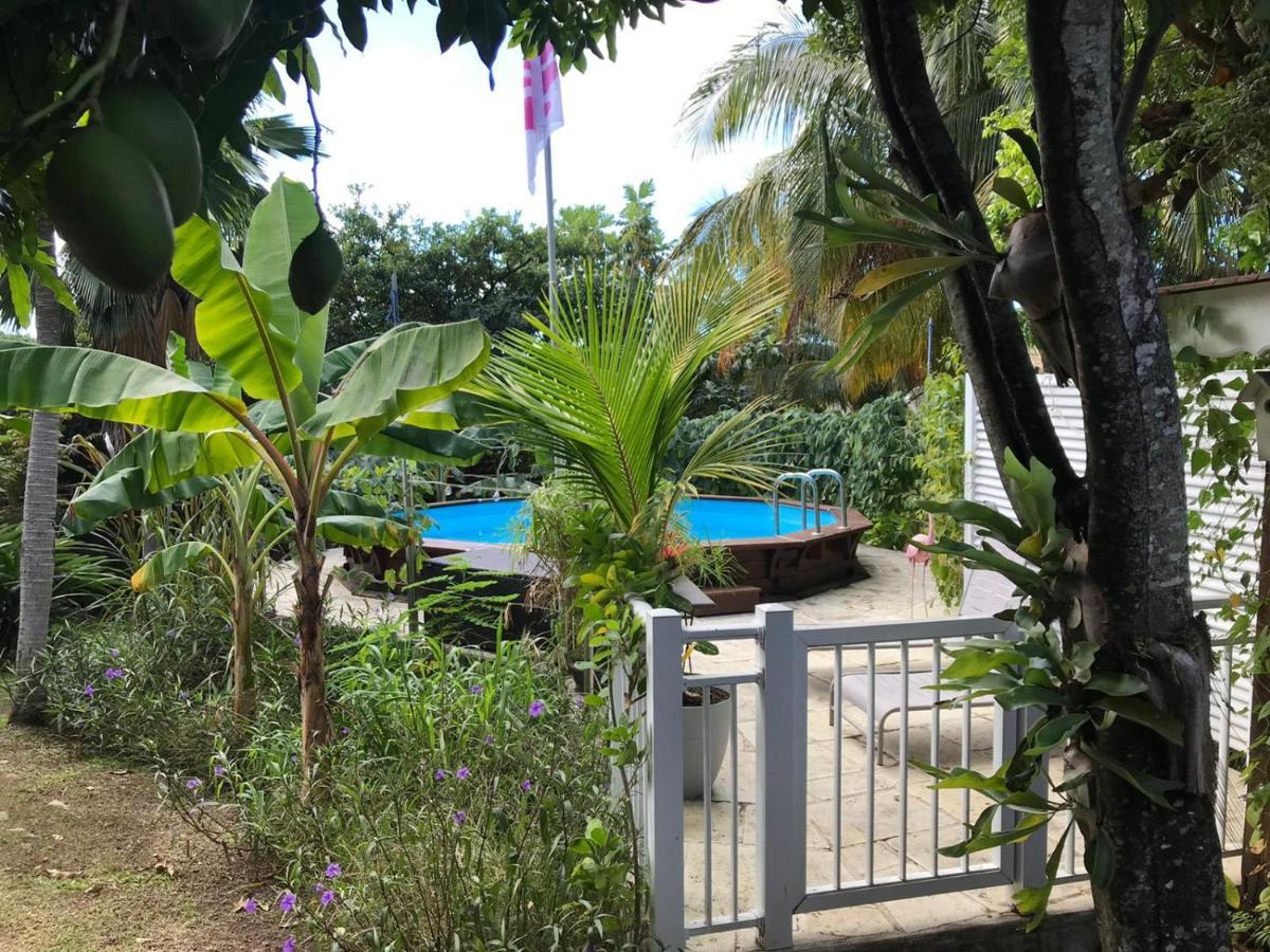 Apartmán Banan Woz Bouillante Exteriér fotografie